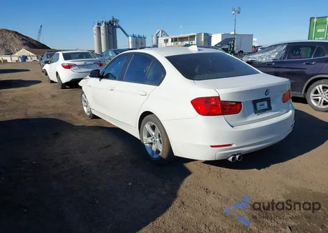 2015 BMW 328I из США, поврежденный, VIN WBA3A5G51FNS87124